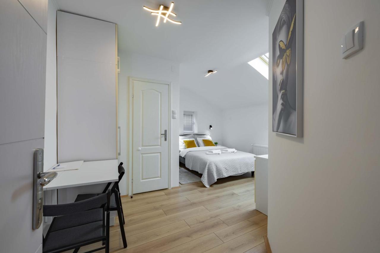 Old Town Rooms Újvidék Kültér fotó